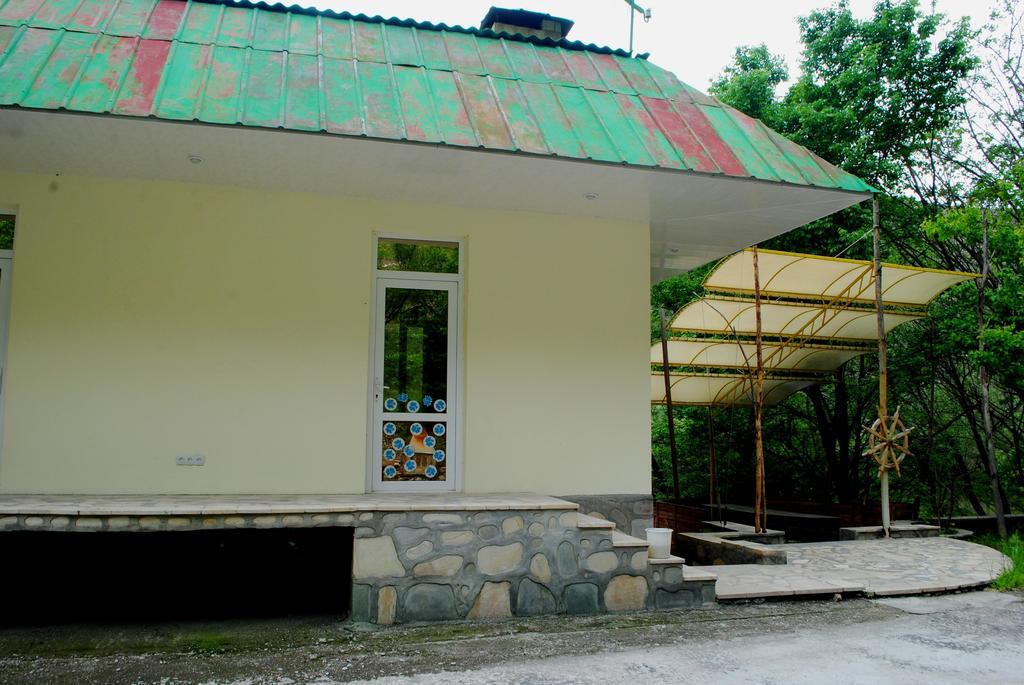 Park-Hotel Khoren'S Lake Areni Eksteriør bilde
